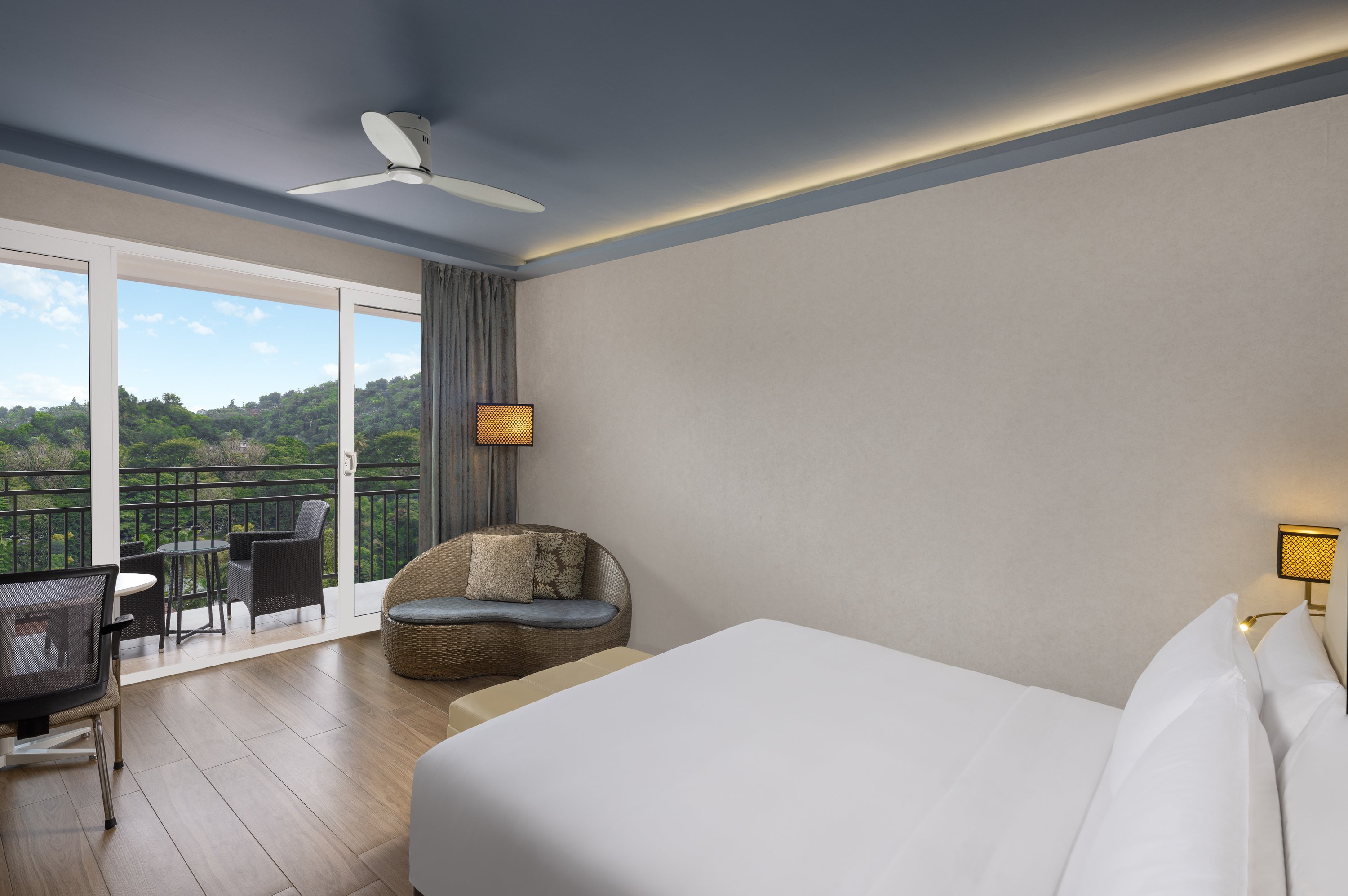 RADISSON KANDY